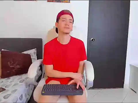 ThiagooJames 现场XXX聊天