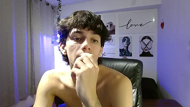 AmethystShadow17 Chat XXX in diretta