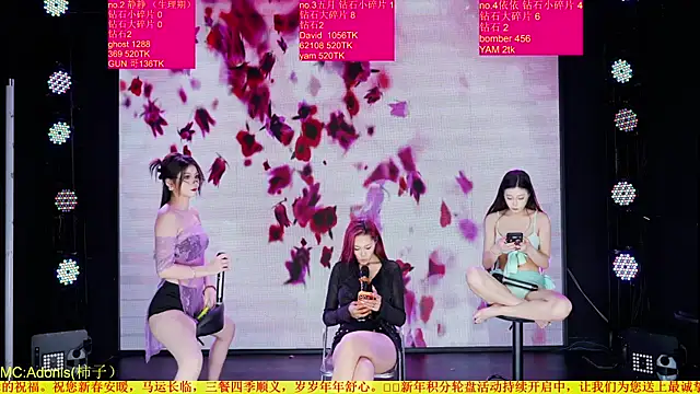 Red-666 Chat XXX in diretta