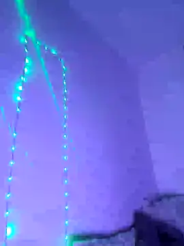 Chat +18 de iamlalamilano ao vivo