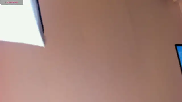 Онлайн чат XXX AmyColman_