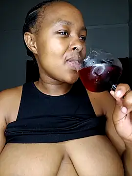 Sidechick_420 Show Webcam