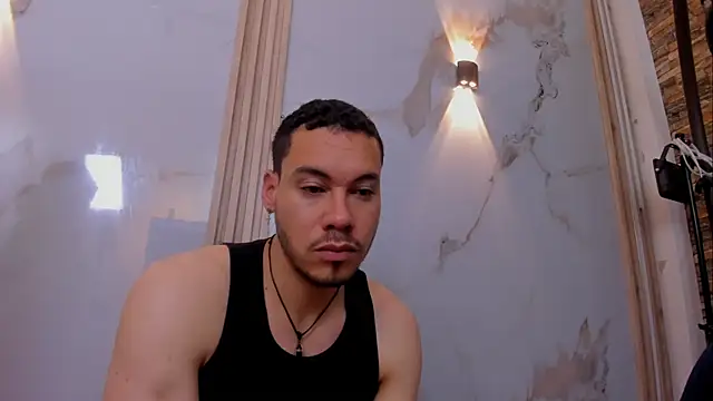 Chatroom XXX en direct de Aron_and_molly