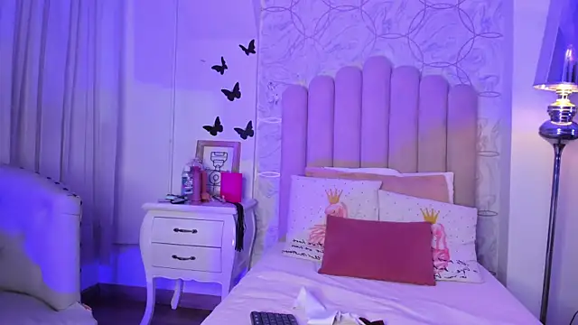 julietta_pink Webcam Show