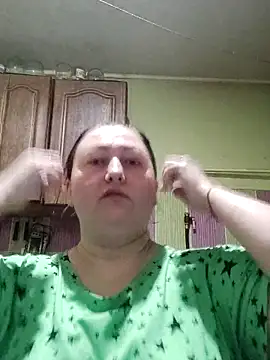 Chatroom XXX en direct de Rini333