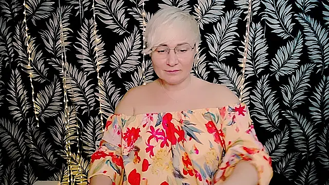 Olivia_playful Adlı Modelin Canlı XXX Sohbeti