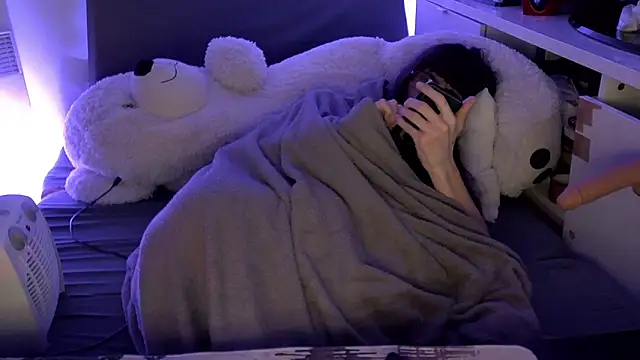 CeriseLapine webcam show