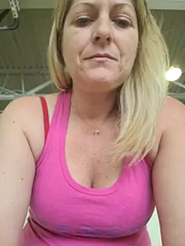 NikkiBlisss Pertunjukan Webcam