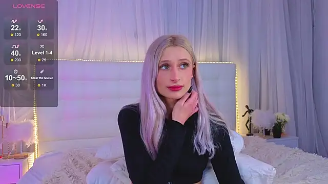 Monica_Leen: онлайн-секс-чат