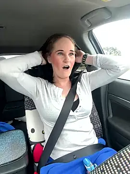 Pokazy przed kamerką – lolabunny9