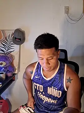 Felix_Asher Chat XXX in diretta