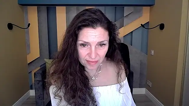 EllaLong – Naživo XXX chat