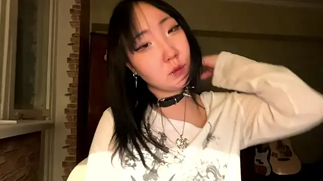 Yunananaa: онлайн-секс-чат