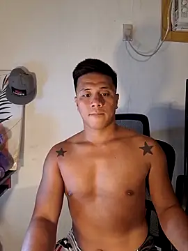 Felix_Asher Chat XXX in diretta