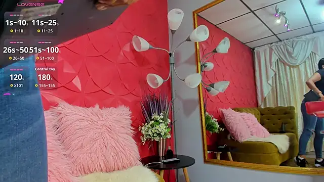 SailonTeen: онлайн-секс-чат