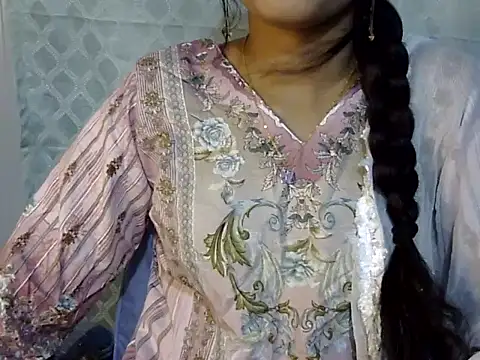 Chat XXX en directo de Shab_M