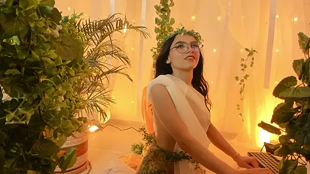 eimi_rosse18 Chat XXX live