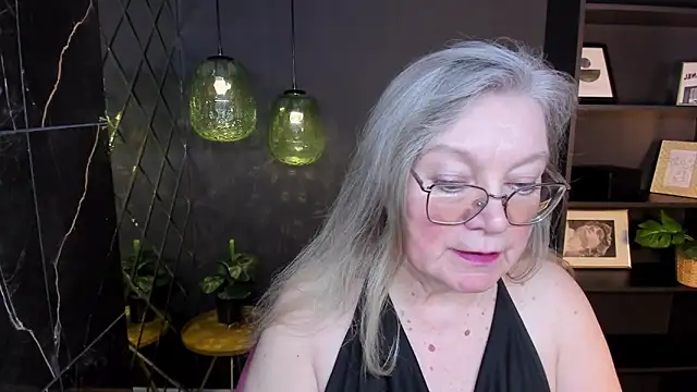 NataliMellow Chat XXX live