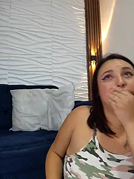 LizzRouse: απευθείας συνομιλία ΧΧΧ