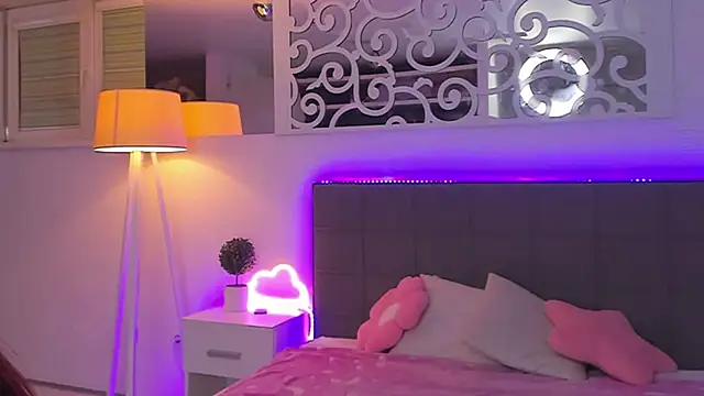 LuisaClover Live XXX-Chat