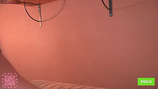 Show modela Wild_Wonders na web-kameri