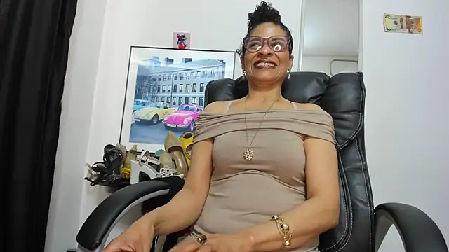 Aries_Mature webkamerás műsora