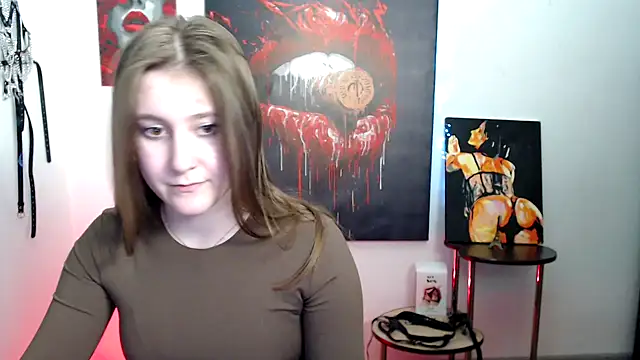 Milka_kamila Adlı Modelin Canlı XXX Sohbeti