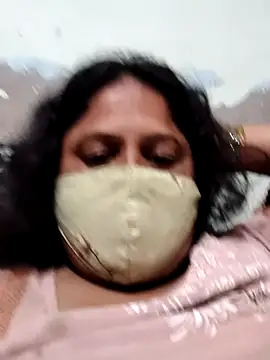 Hot_indian_Milf Chat XXX in diretta