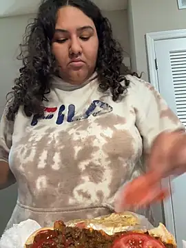 Angeliccreamyrican 现场XXX聊天