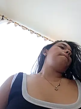 AlessiaKnox Adlı Modelin Canlı XXX Sohbeti