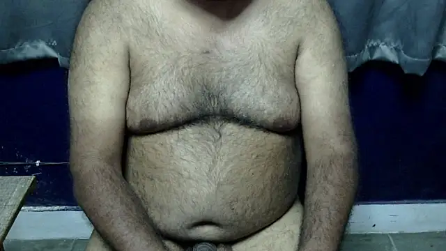 hairysubcub_70 Adlı Modelin Canlı XXX Sohbeti