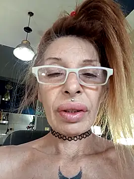 FrozenWaffle Adlı Modelin Canlı XXX Sohbeti