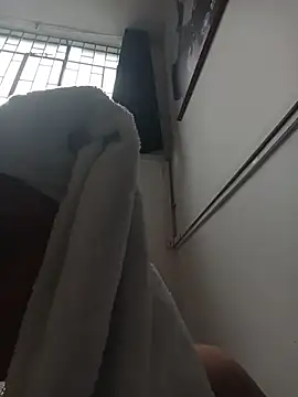 sasi_luna élő XXX-chatje