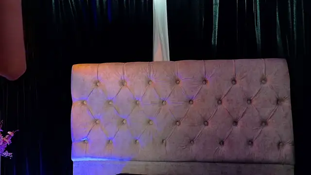 دردشة kaylee_lee الجنسية المباشرة