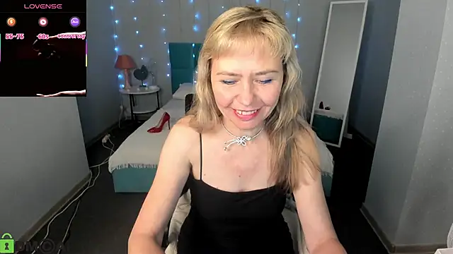 Chat +18 de Carla_Vogue ao vivo