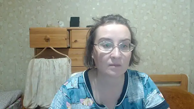 XXX chat uživo modela Smart_Rose