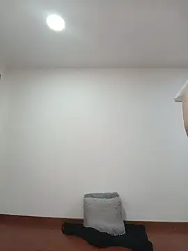 دردشة sasi_luna الجنسية المباشرة