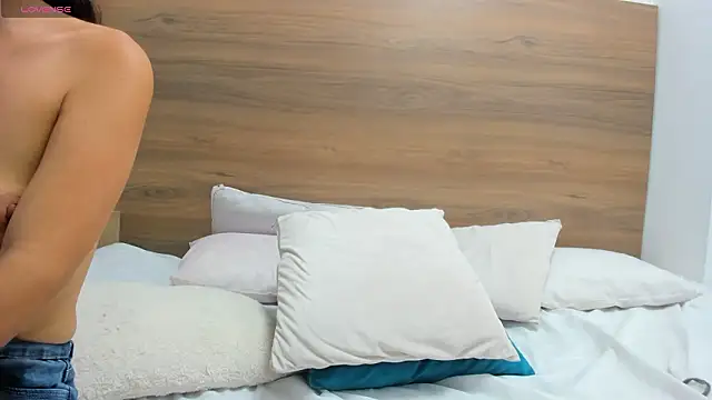 luz-miiaa Live XXX Chat