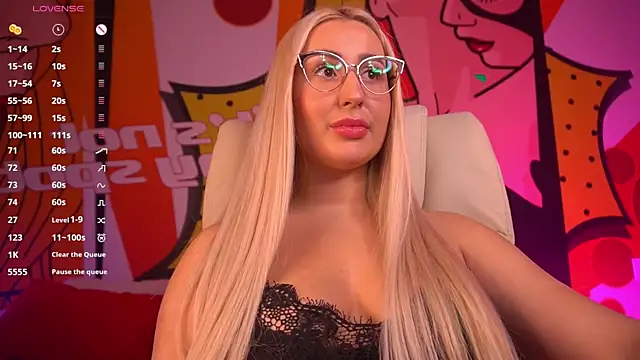 دردشة LiaBrazzerr الجنسية المباشرة