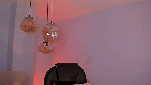 دردشة ErikaBenz_ الجنسية المباشرة