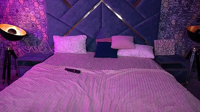 Chatroom XXX en direct de KimberlyWorld