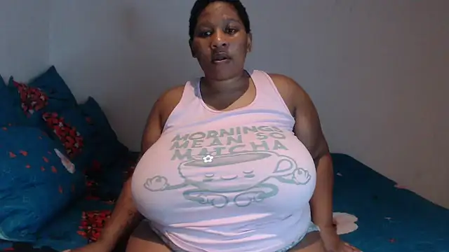 Chat XXX en directo de PIXIEBITCHXXX26