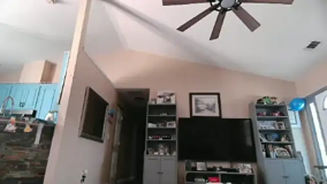 Show modela Thegirlnextdoor_ na web-kameri