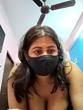 pinkihot23 Adlı Modelin Web Kamerası Şovu