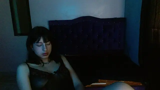 Онлайн чат XXX kitty_Gothic