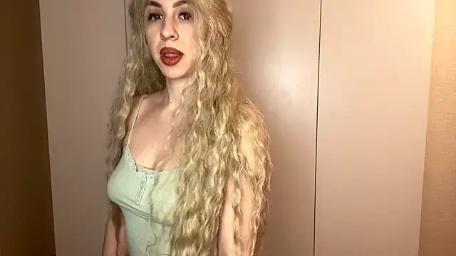 دردشة LudieWestre الجنسية المباشرة