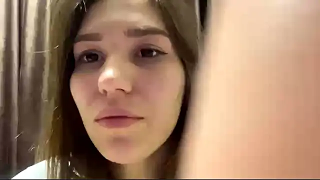 HypnoticEyeys Webcam Show