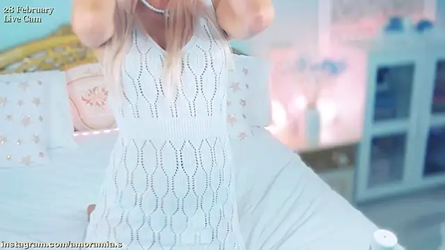 Amoramias Live XXX Chat