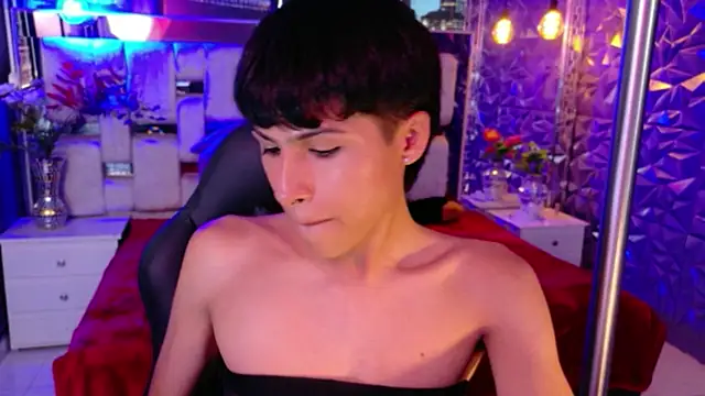 Evans_Robinson Chat XXX live