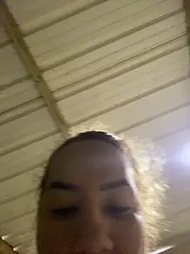 XXX chat uživo modela Brenda__222